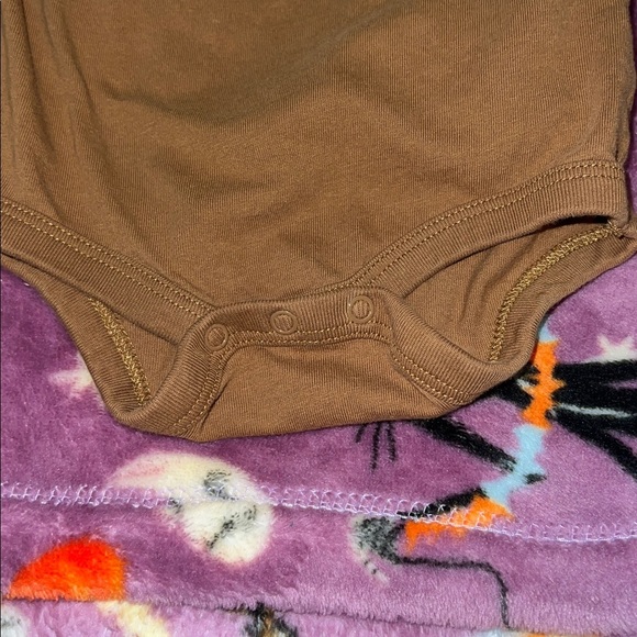 Carhartt Kids Charcoal Gray Hoodie size 3 months and onesie bodysuit 6 months - Picture 9 of 9